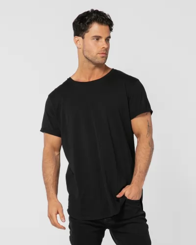 SIGNATURE BLACK TEE