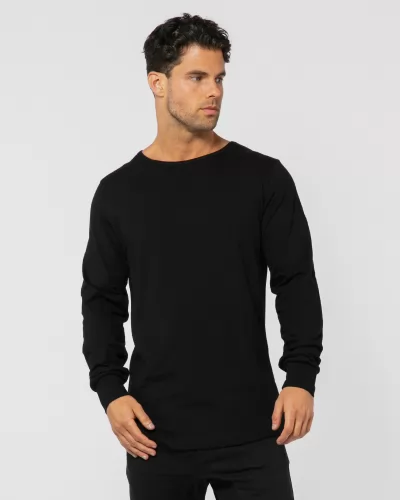 CLASSIC BLACK LONGSLEEVE TEE